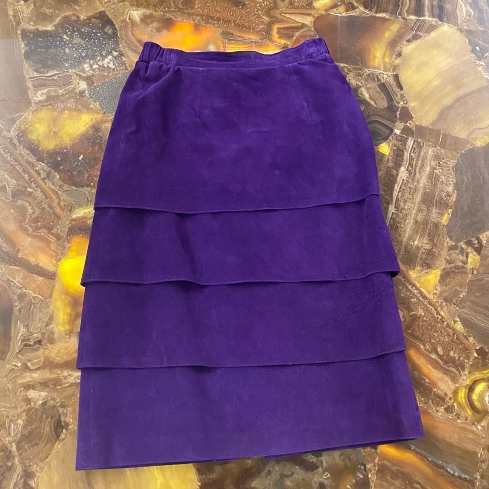 Lauren Alexandra genuine leather purple knee length layered skirt, size 4